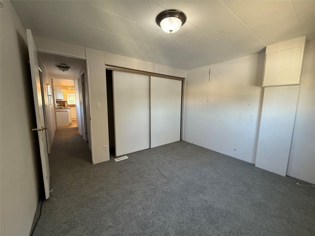 listing image 16519722344026703143