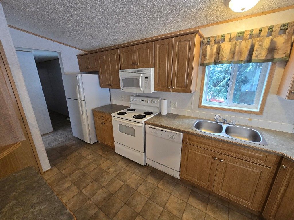 listing image 16512788401847376646