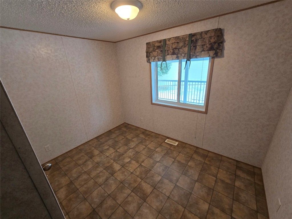 listing image 16516664318199797317