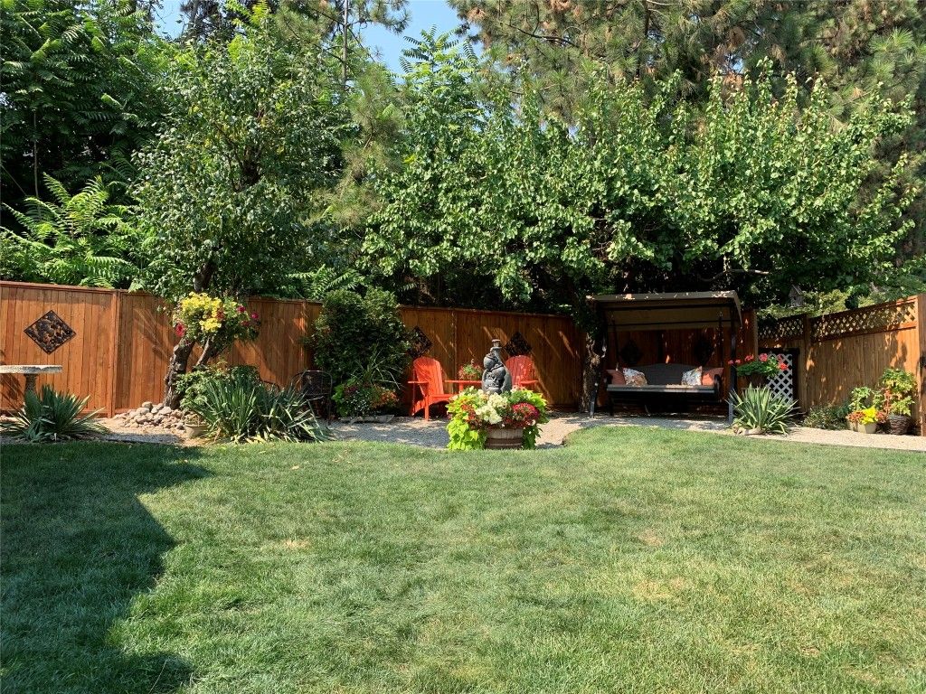 listing image 16511436777563688334