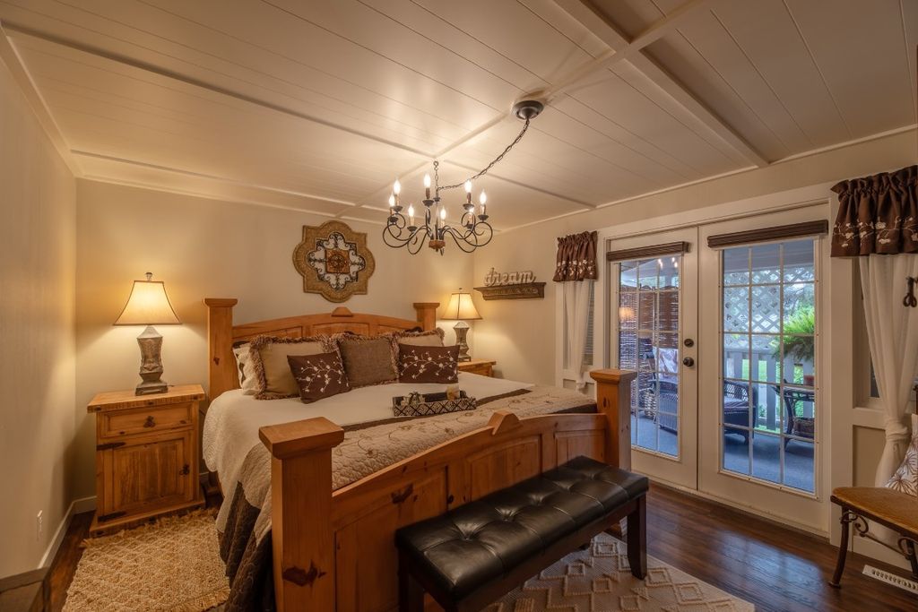 listing image 16511296698168765417