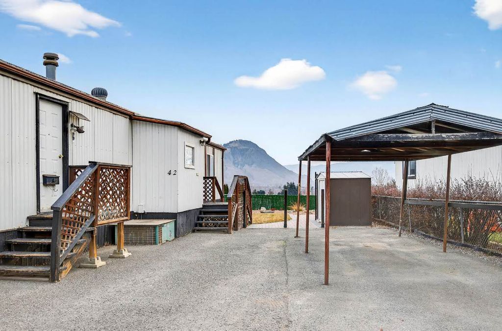 listing image 16516364442659347151