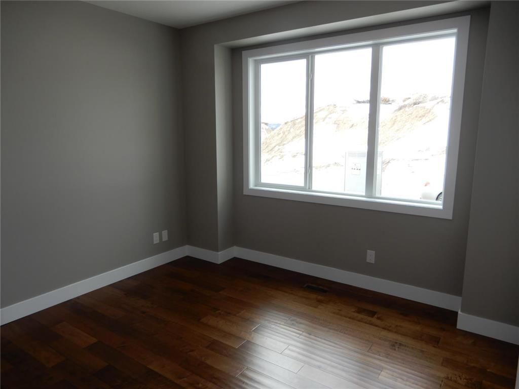 listing image 16510590919694868096