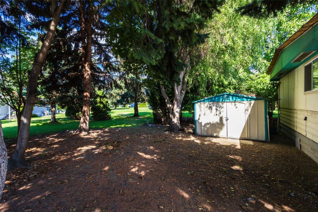 listing image 16516272425077995509