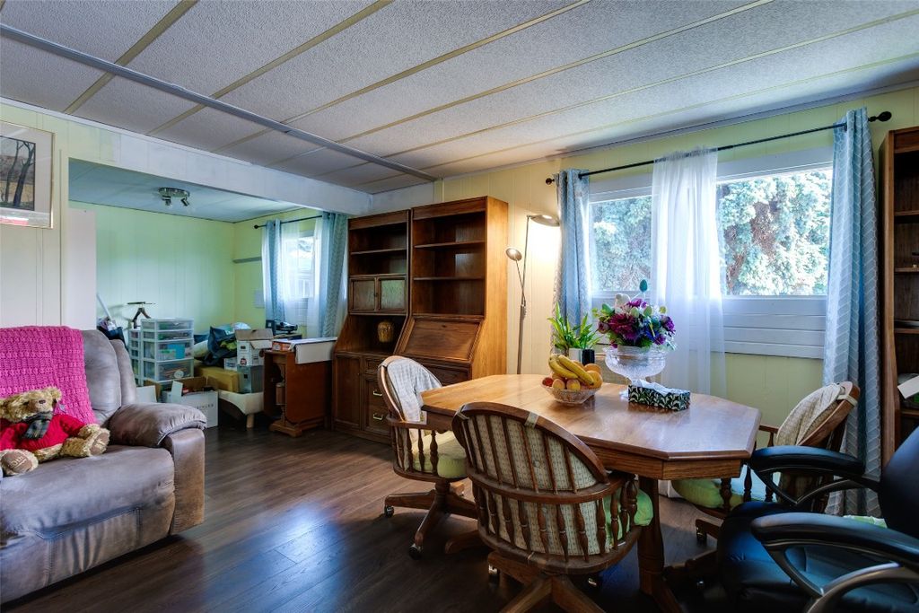 listing image 16516020414430604912