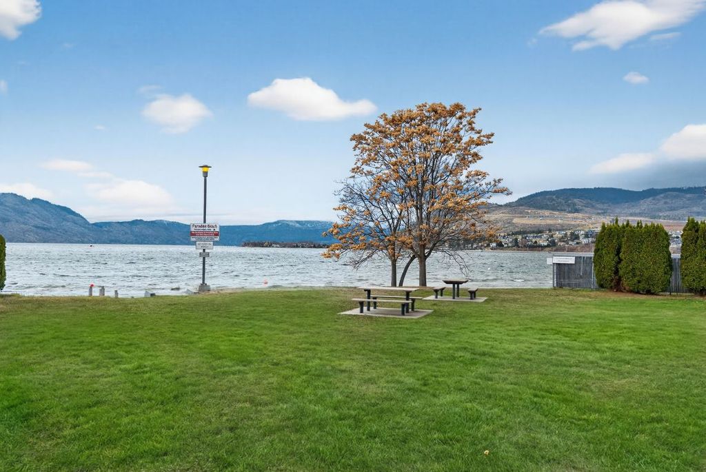 listing image 16514030627736100831