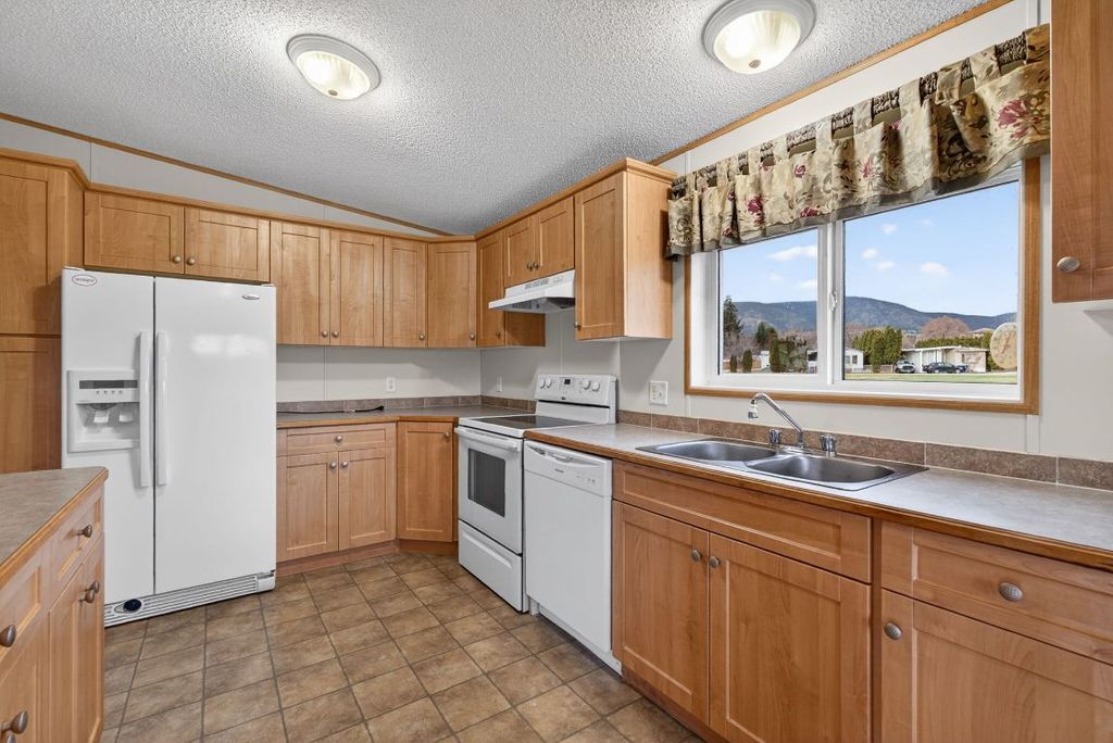 listing image 16519086801455100107