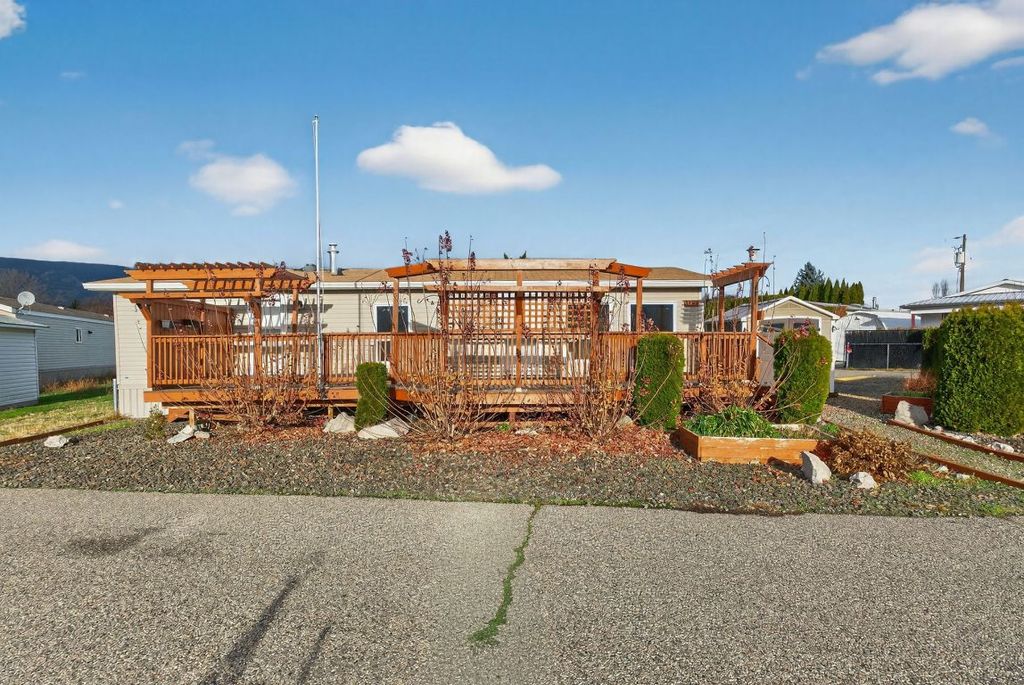 listing image 16518816056231025063