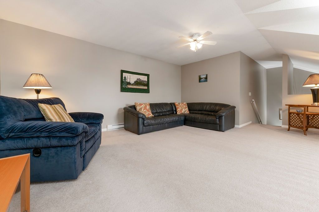 listing image 16517699508622447050