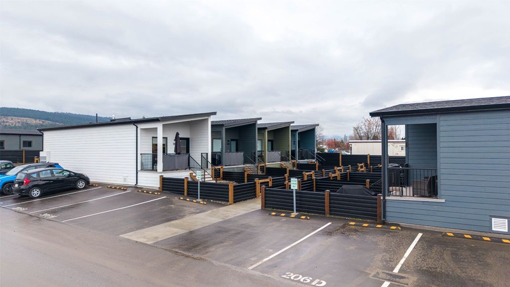 listing image 16511801404700522535