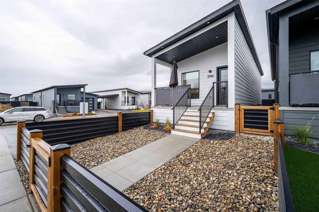 listing image 16511525658730287102