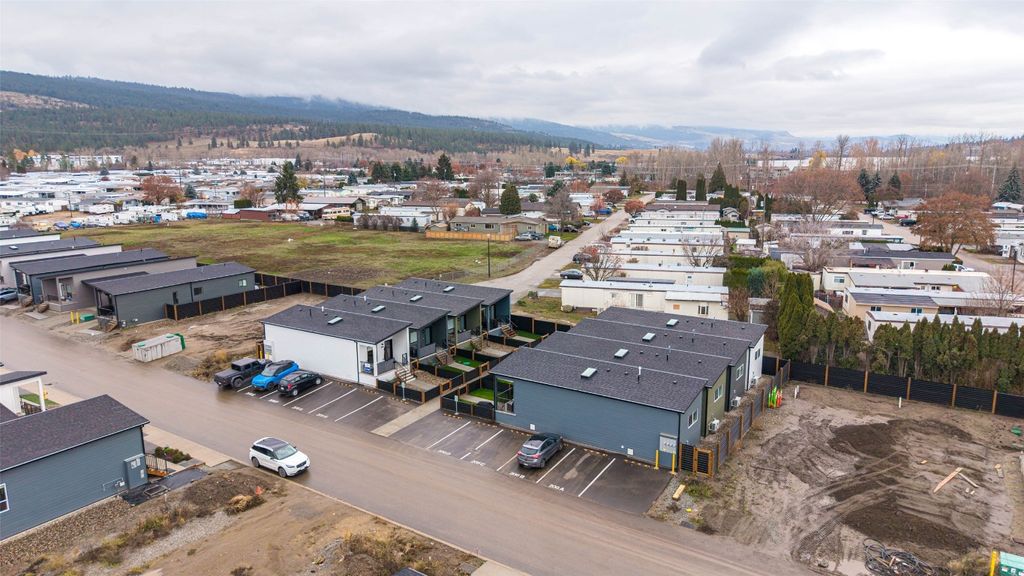 listing image 16515922392086797818