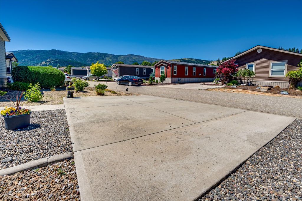 listing image 16518009291341962759