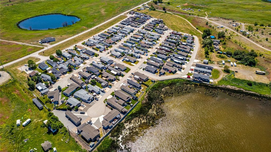 listing image 16514595921146539706