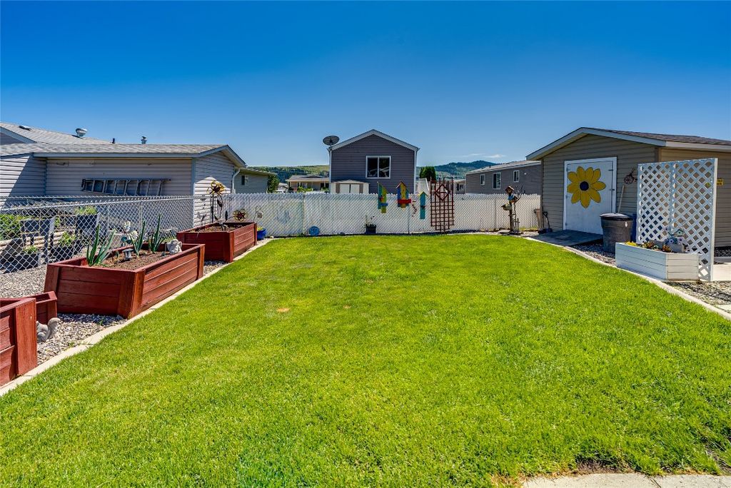 listing image 16517448099858581674