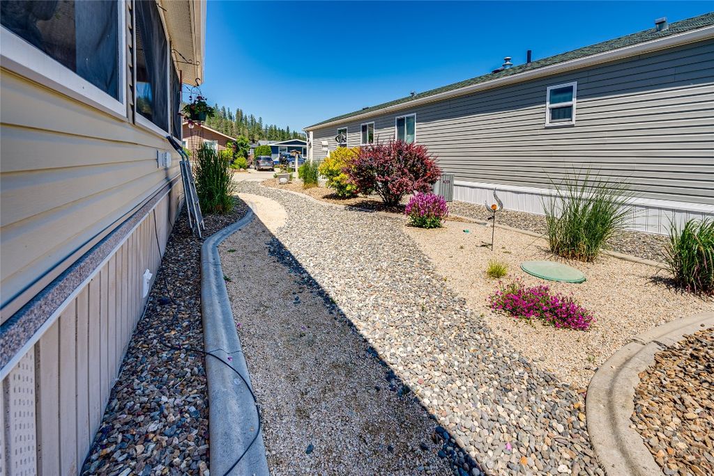 listing image 16511898331673634794