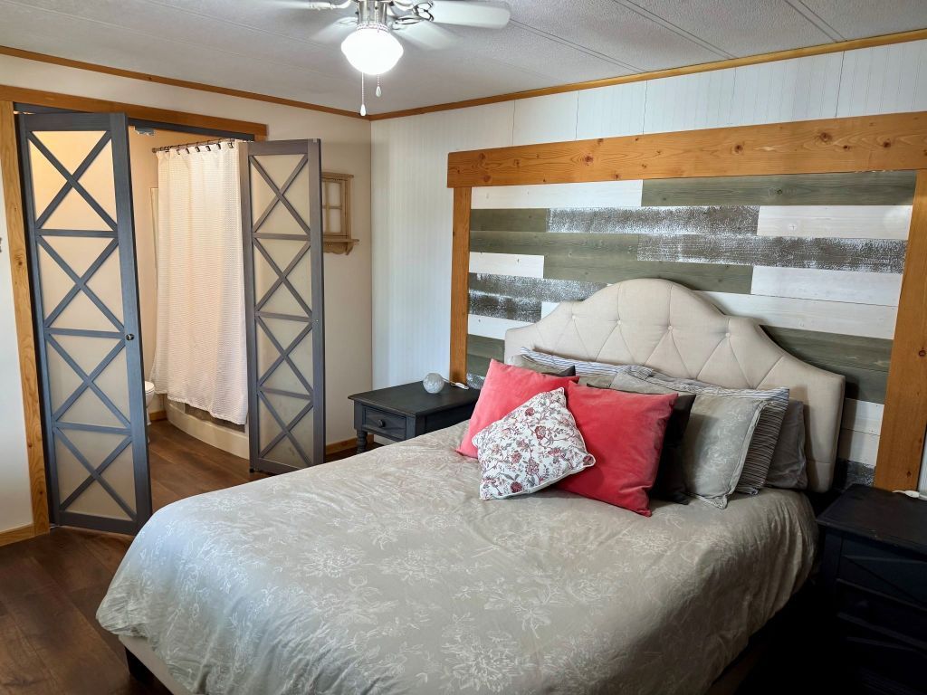 listing image 16511214385666725633