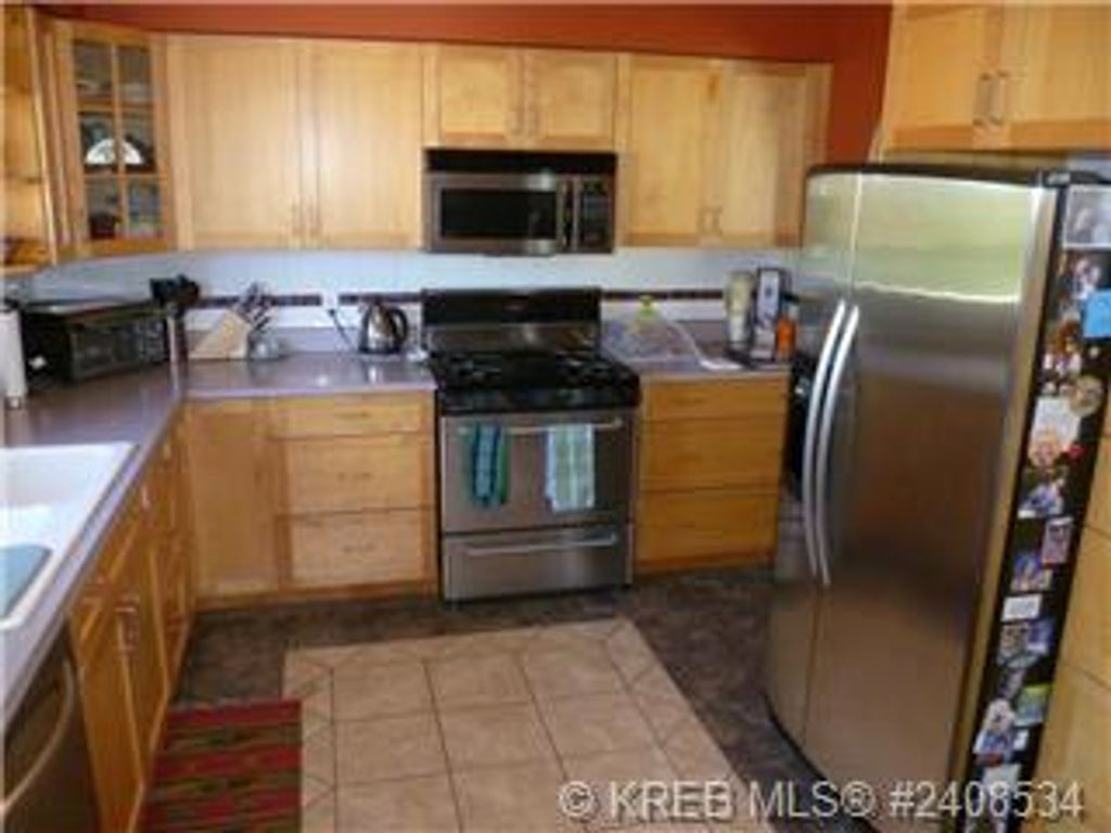 listing image 16513626451512030968