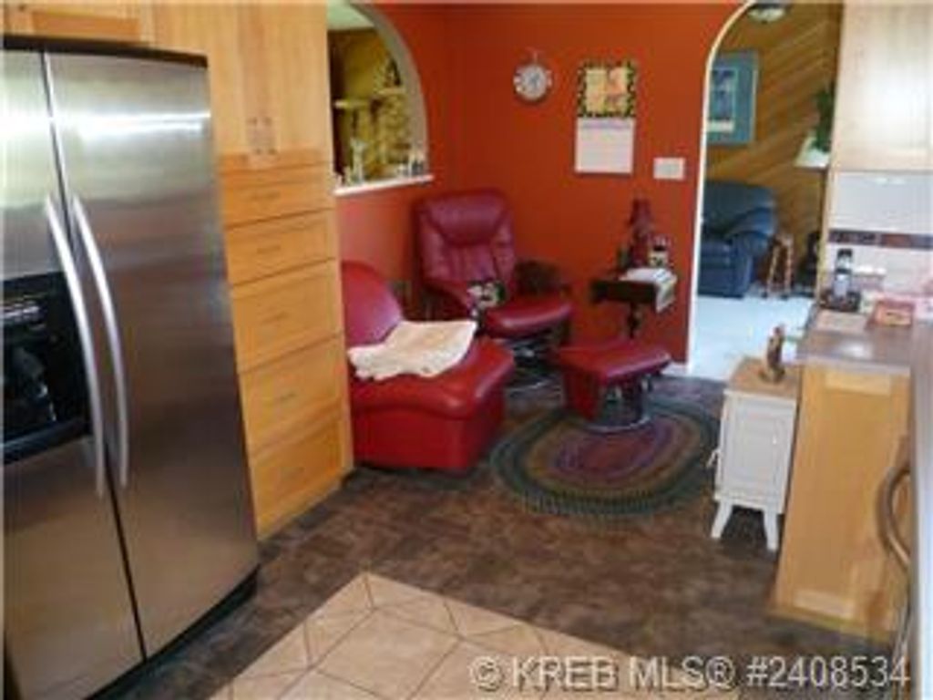 listing image 16517634665351393169