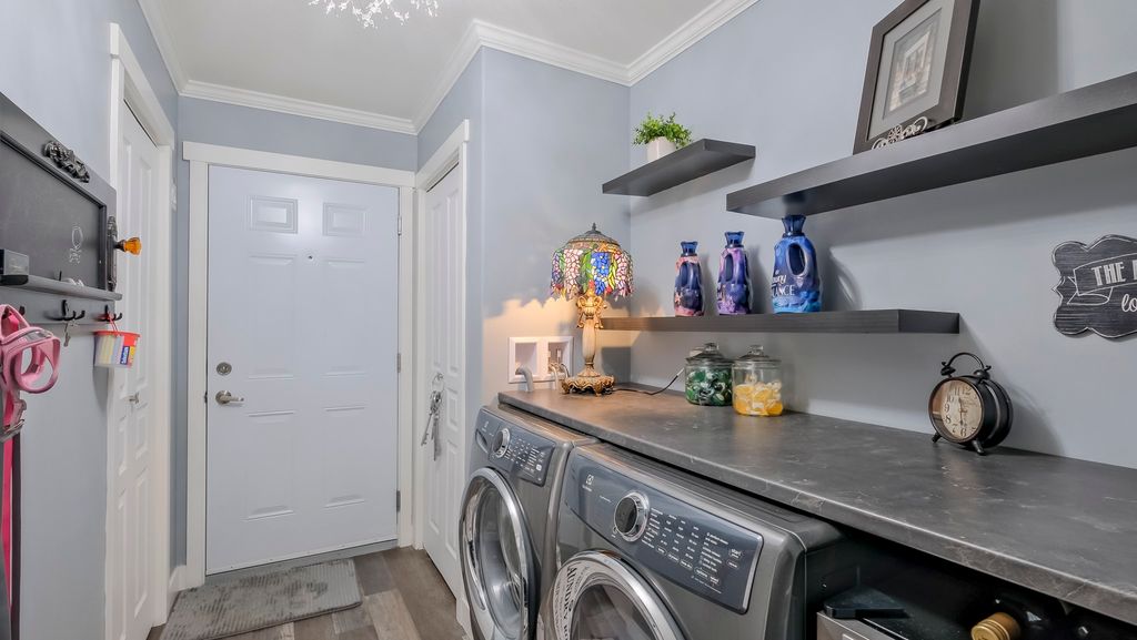 listing image 16514283529808016563