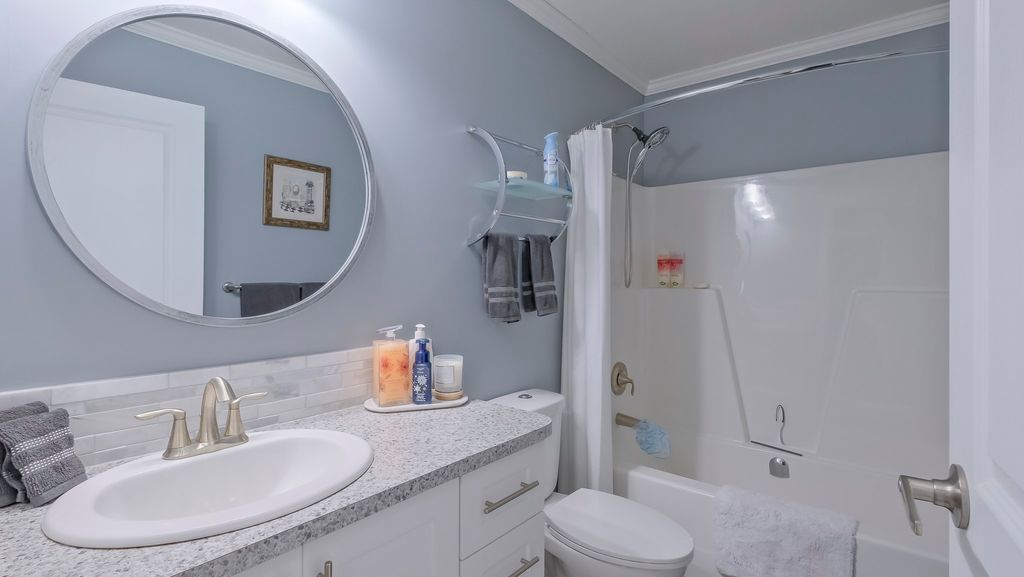 listing image 16516178613130056304