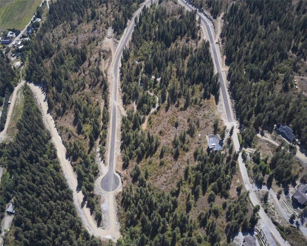 listing image 16518507877844162542