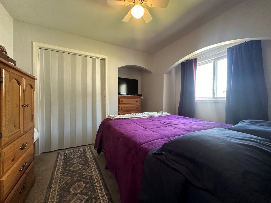 listing image 16515954206776465951