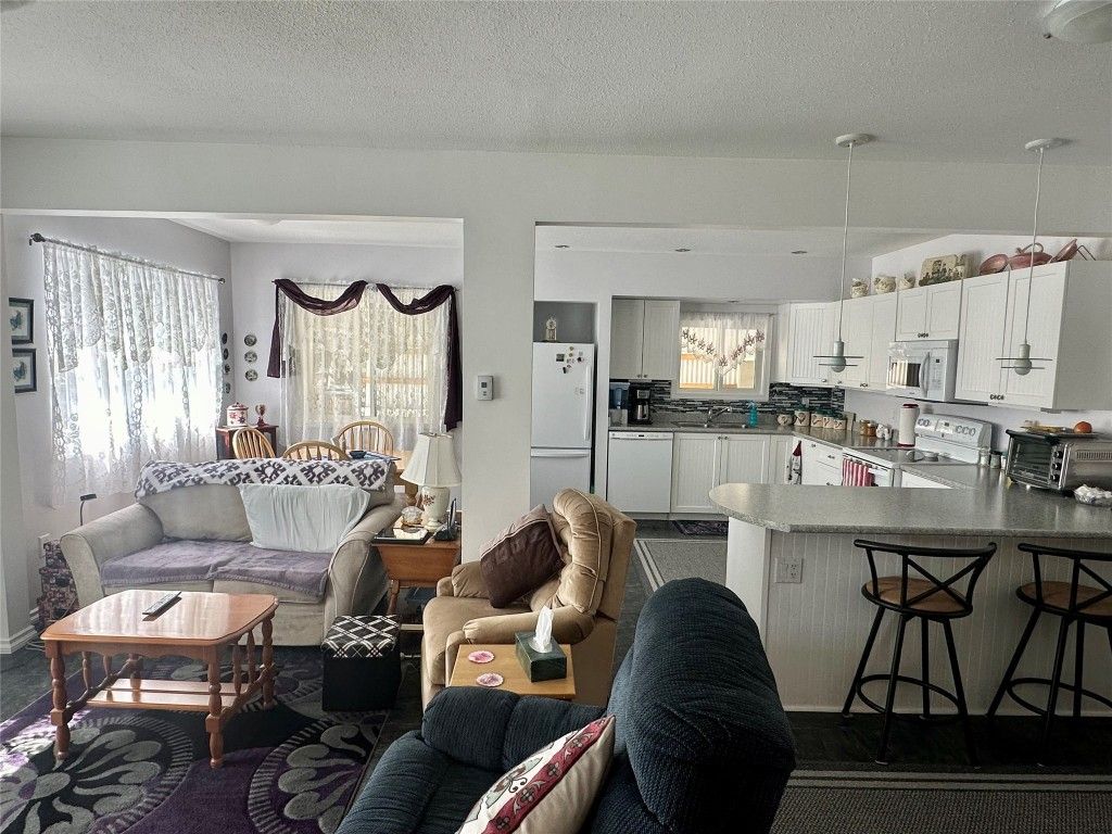 listing image 16512764595647363591