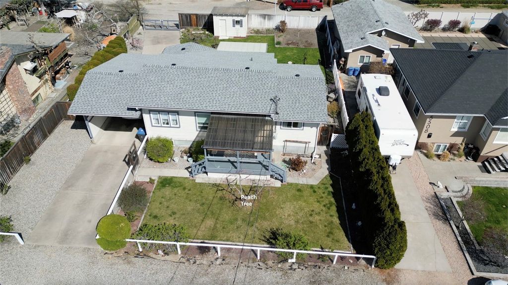 listing image 16512670381525391929