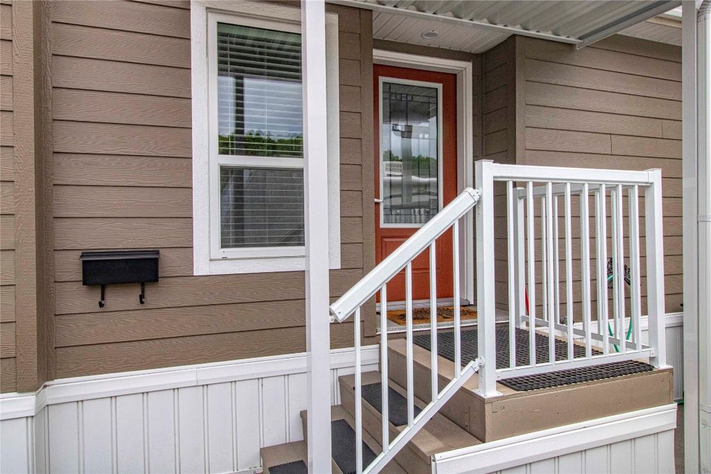 listing image 16516981223998480125