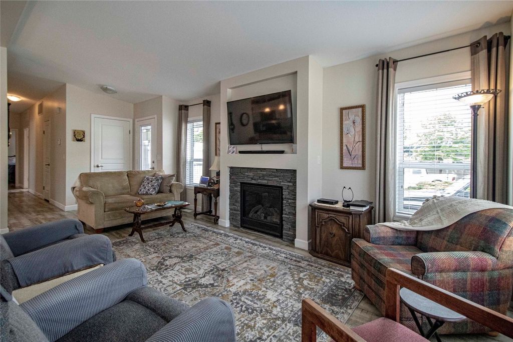 listing image 16519502220779895639