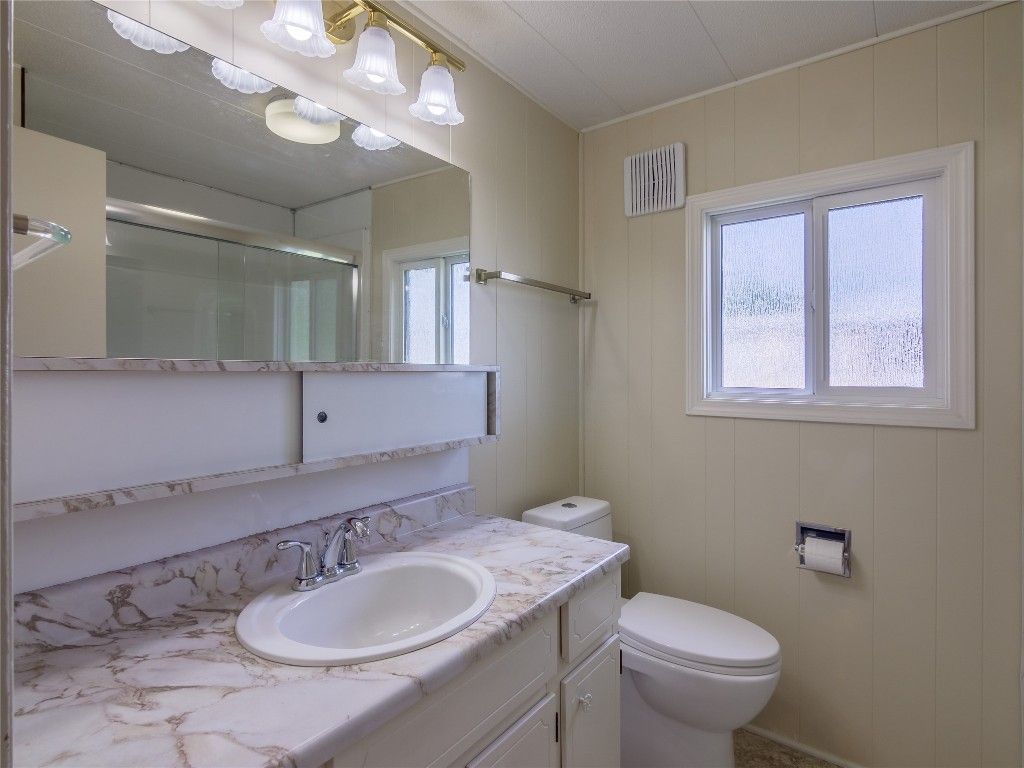 listing image 16518344332806963824