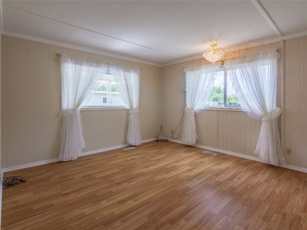 listing image 16516434466189569109