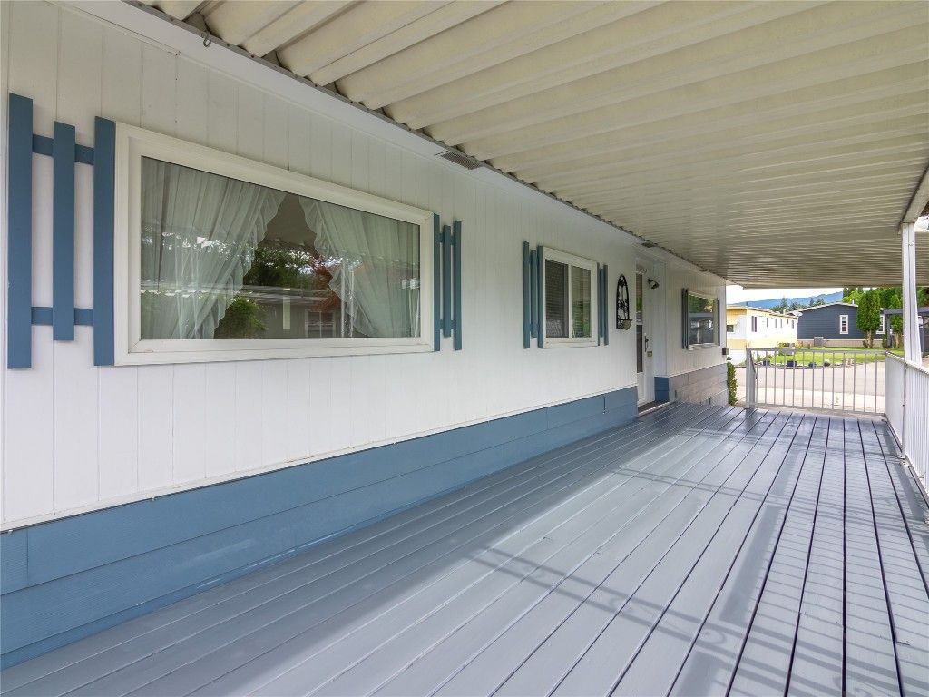 listing image 16514548774786975082