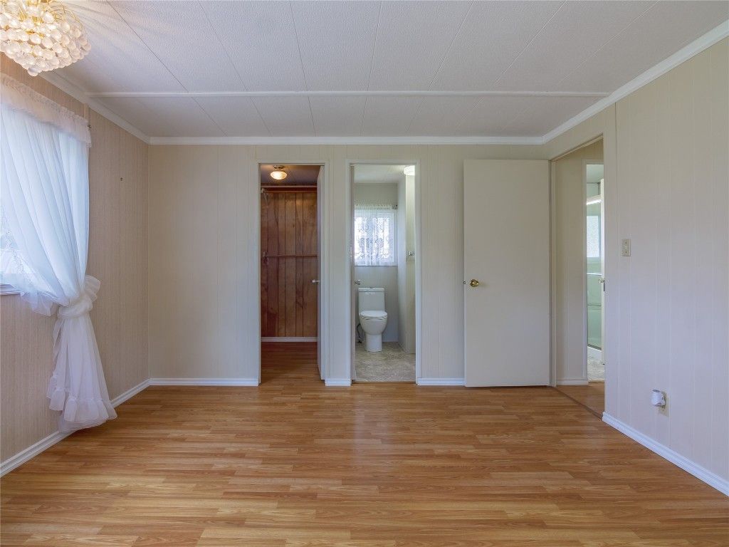 listing image 16514006299220344072