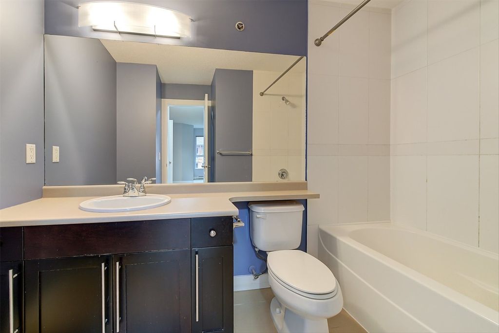 listing image 16517975841229881570