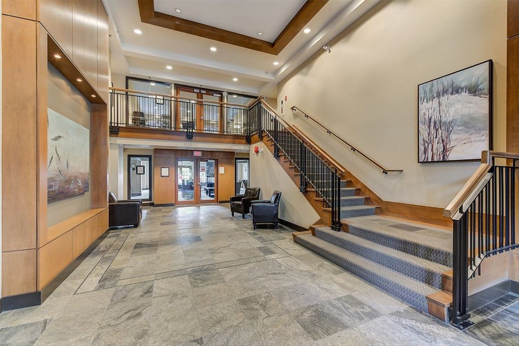 listing image 16511120906540987141