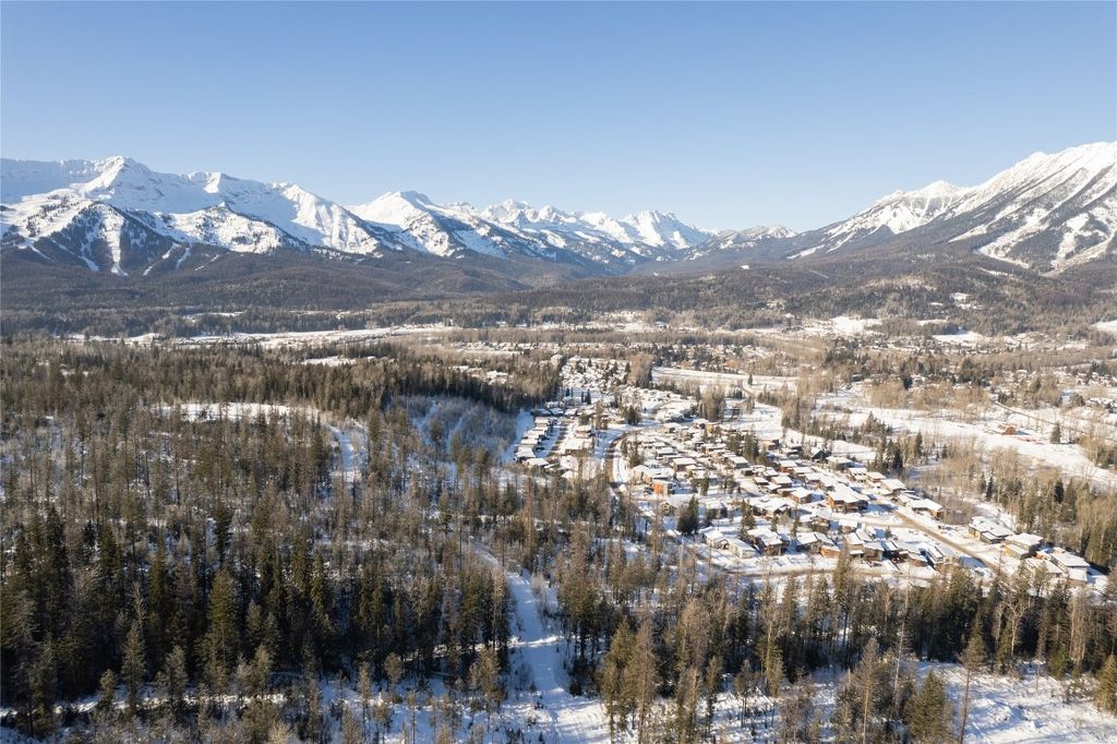 listing image 16516093418453587408