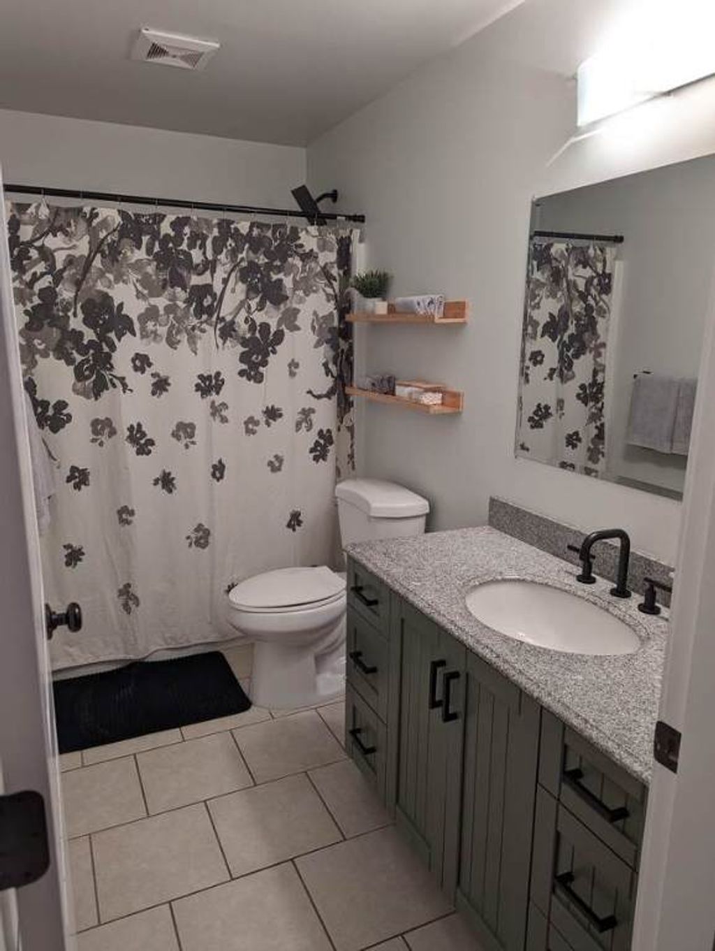 listing image 16515531547672139672