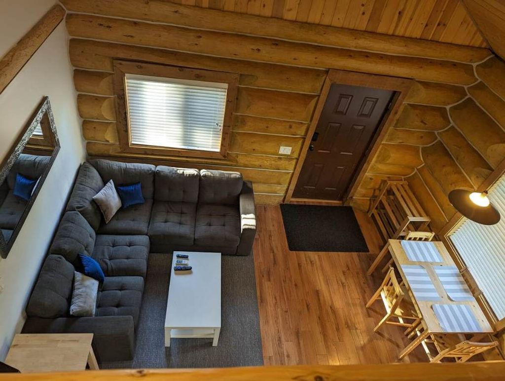 listing image 16511371143434861844