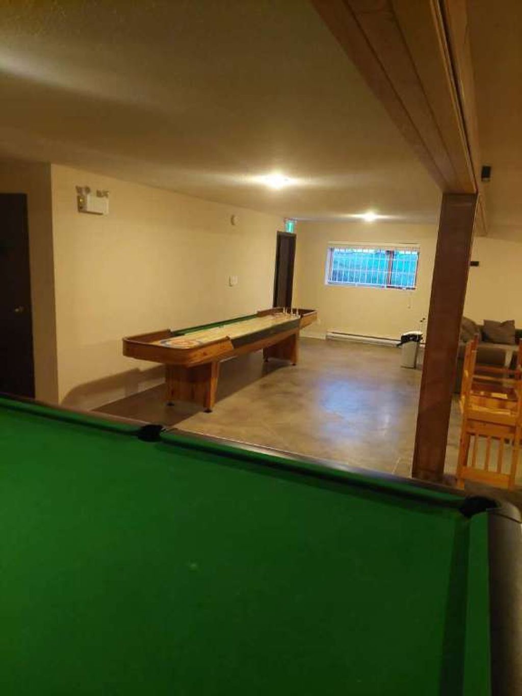 listing image 16515540960183603497