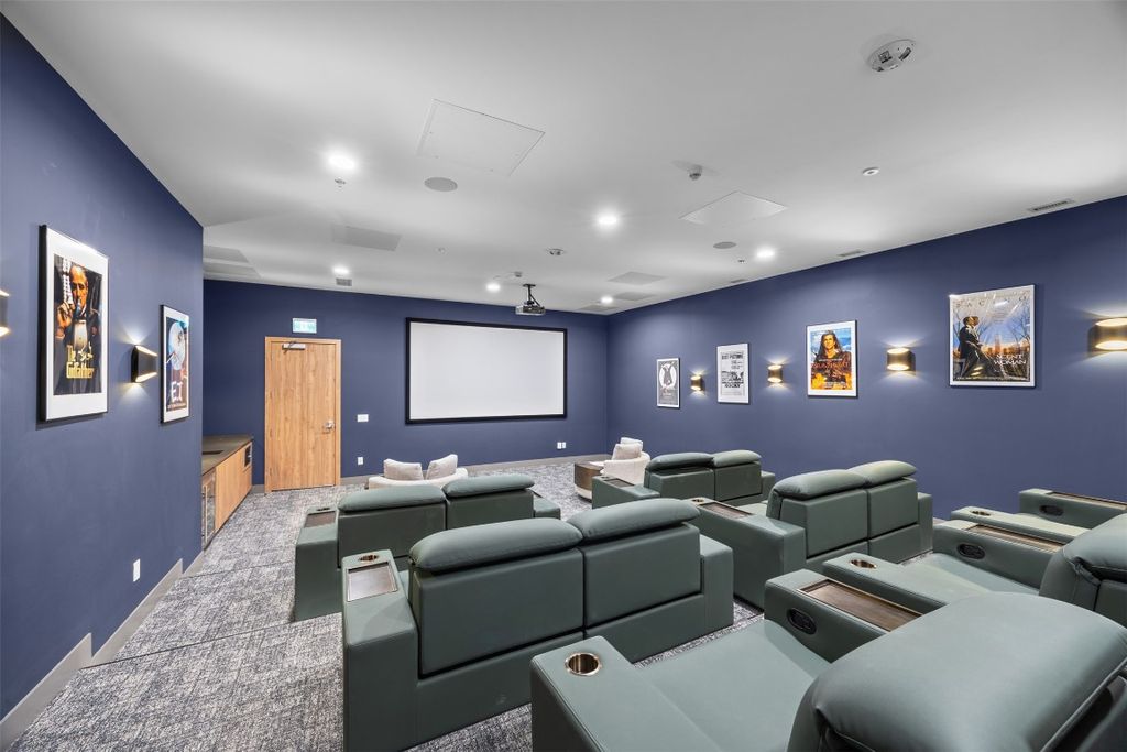 listing image 16518027681344107746