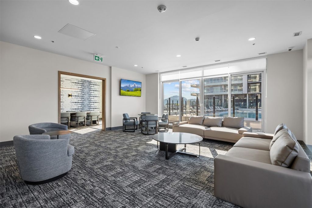 listing image 16510678836994533125