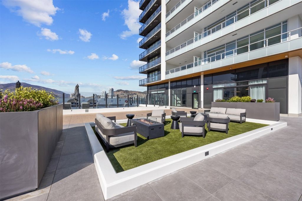 listing image 16519952323488351237