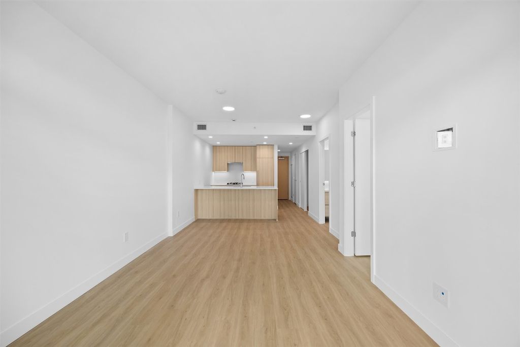 listing image 16516625784612331404