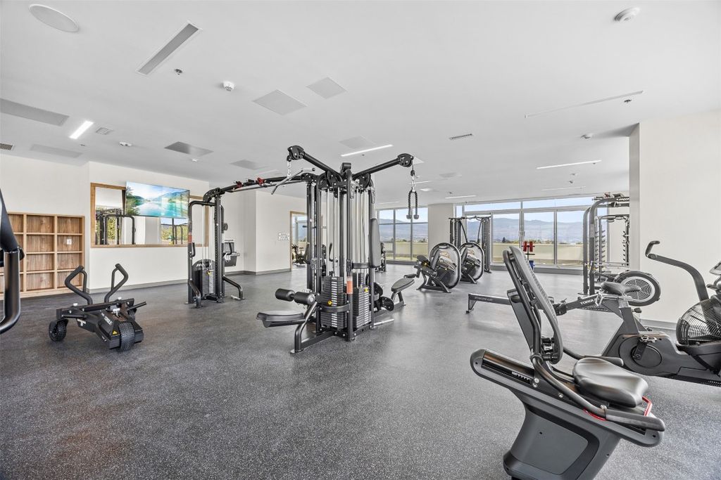 listing image 16517521522381150366