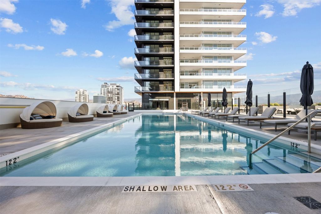 listing image 16510240391561270715