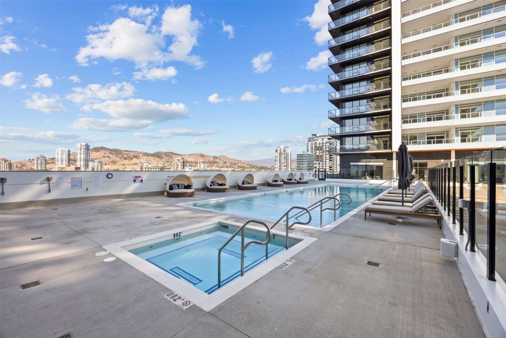 listing image 16516058778207764809