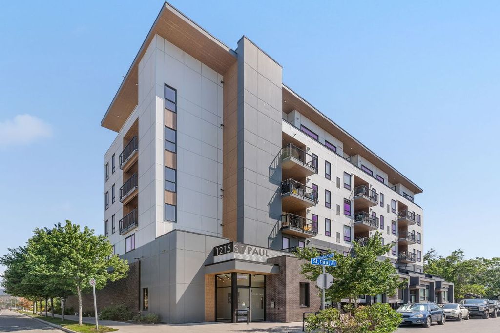 listing image 16514547896265298176