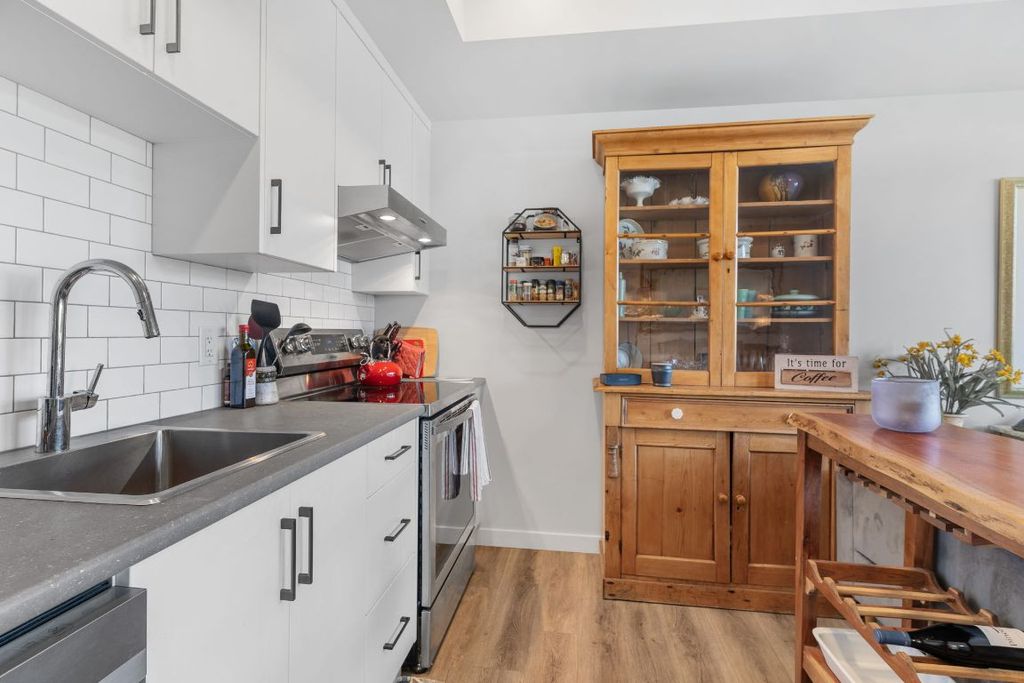 listing image 16516460296688093014
